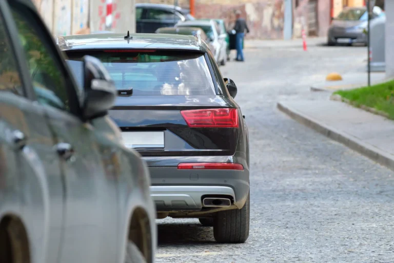je suis mecanicien et voici la voiture que je nacheterai jamais cest vraiment le pire choix
