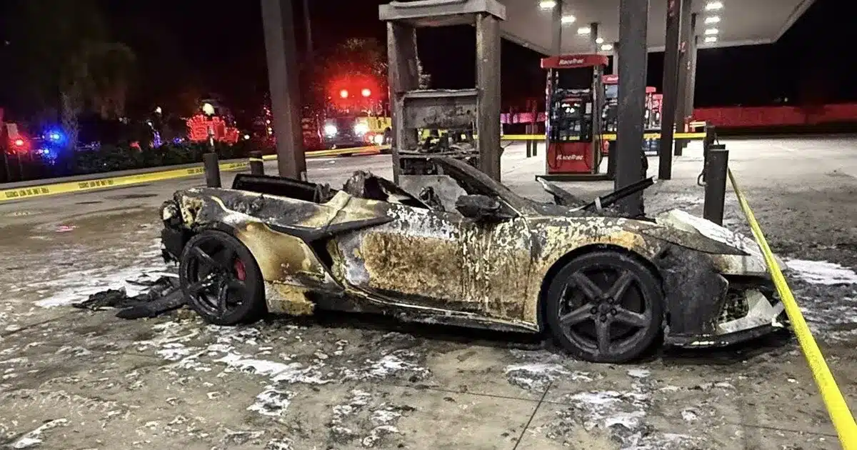 la voiture a explose quand je faisais le plein ce grand constructeur automobile a rappele 23 000 voitures de luxe a plu